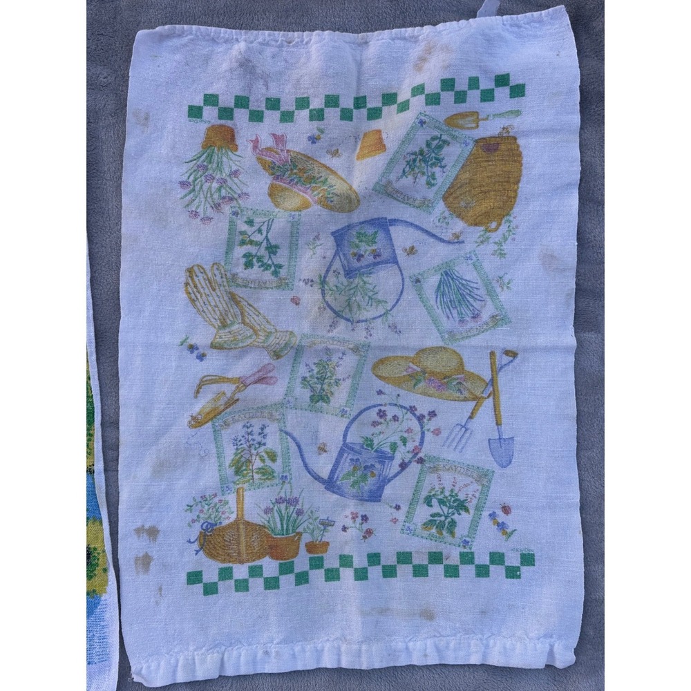 Vintage Tea Towel Lot 1975 Calendar Solvang California Garden Polar Bear Linen - Picture 2 of 7